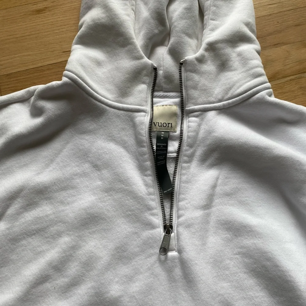 Vuori White Half-Zip Pullover - Picture 3 of 4